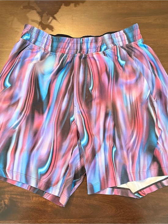 lululemon athletica Other - Men’s Pace Breaker Linerless Short 7" - multicolor swirl
